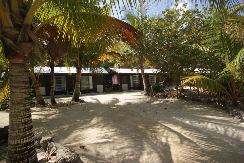 Small Hope Bay Lodge Андрос-Таун Экстерьер фото
