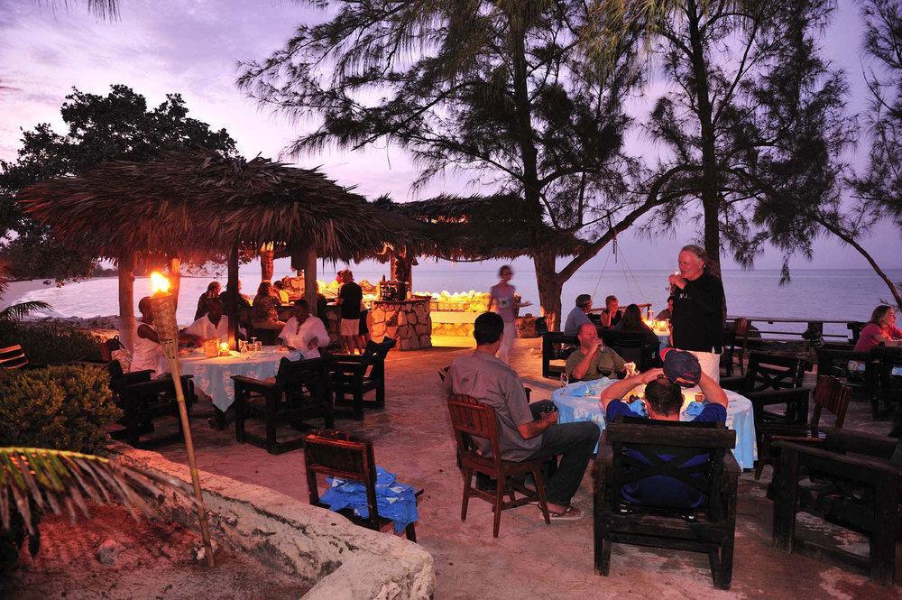Small Hope Bay Lodge Андрос-Таун Экстерьер фото